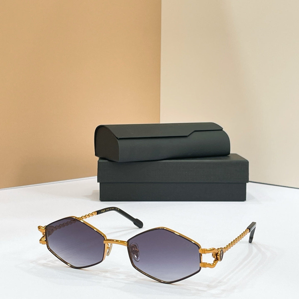 Fred FG57158U Sunglasses