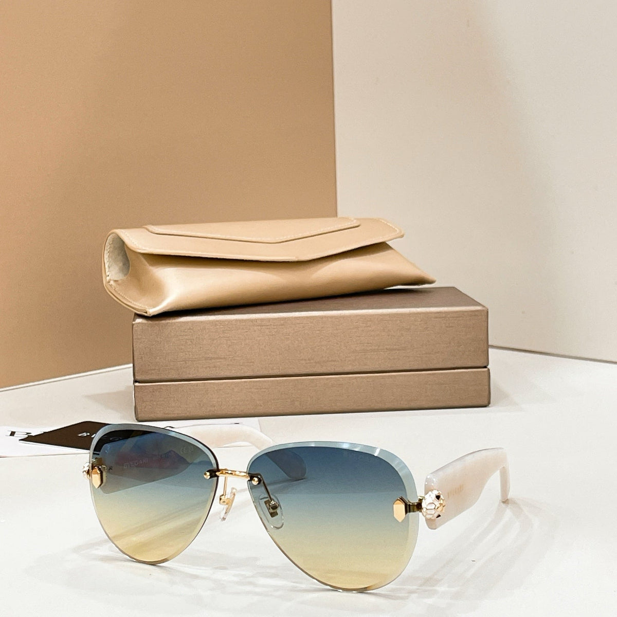 Bvlgari BV40075U Sunglasses