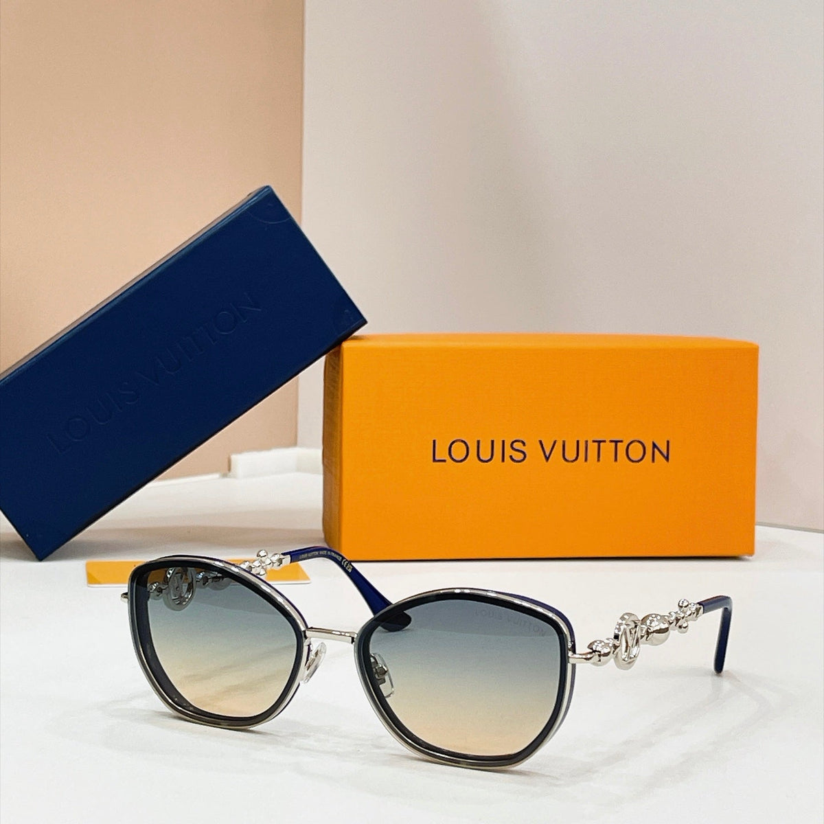 Louis Vuitton Z7533U Sunglasses
